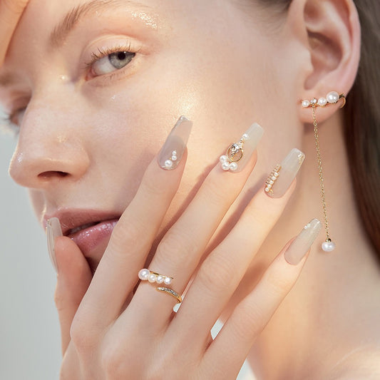 Grace Arc – Pearl Curve Open Ring