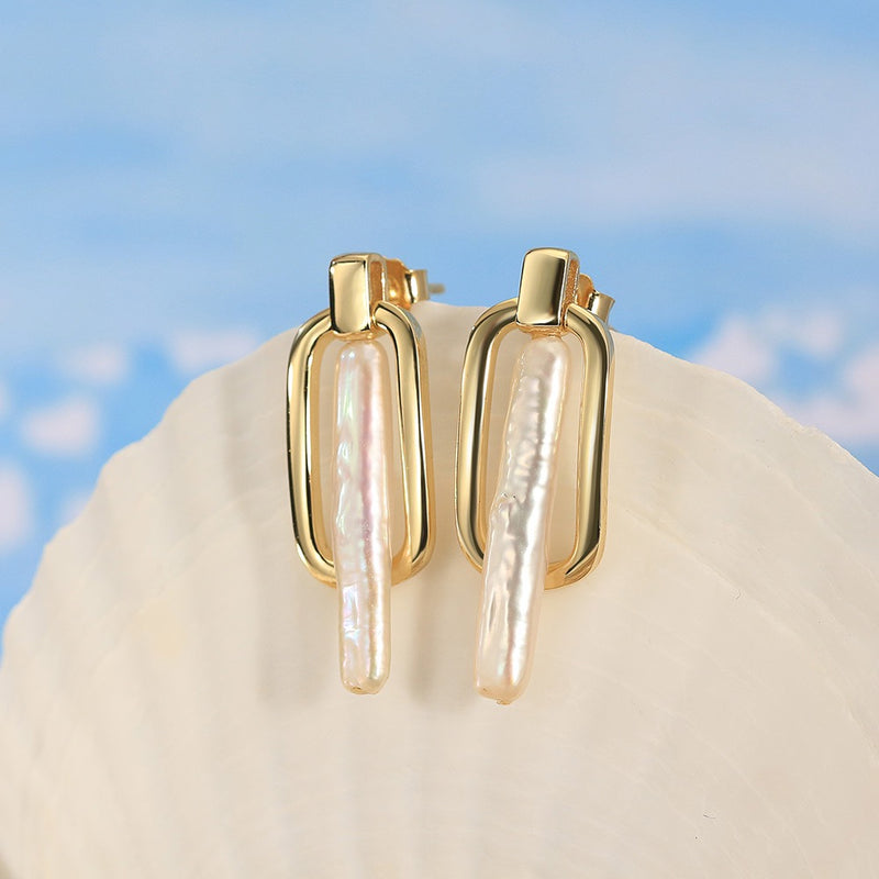 Modern Drop – Freshwater Stick Pearl & Vermeil Dangle Earrings