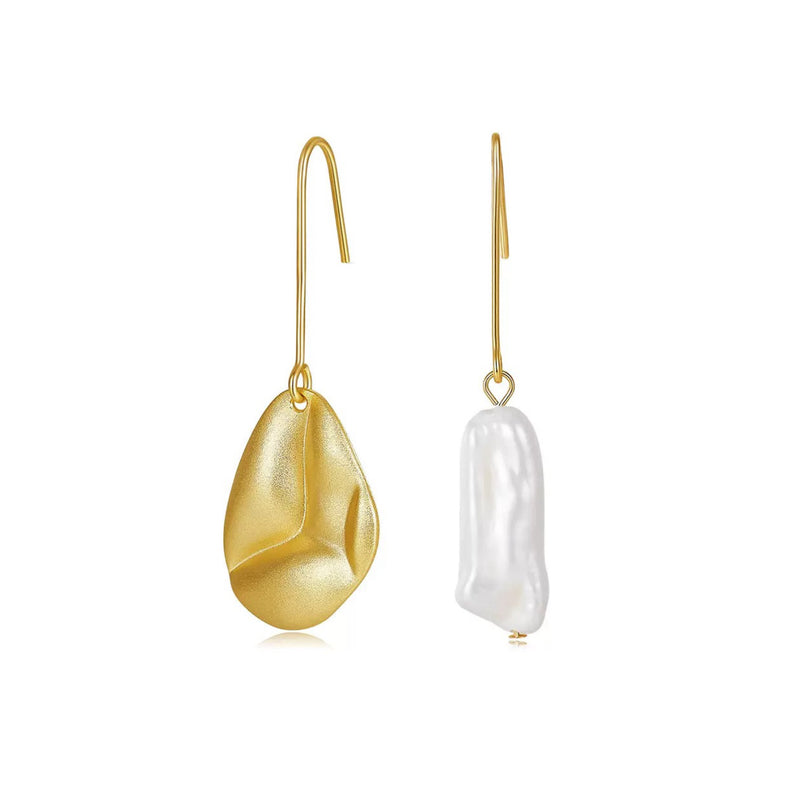 Golden Flow – Freshwater Pearl & Vermeil Silver Earrings