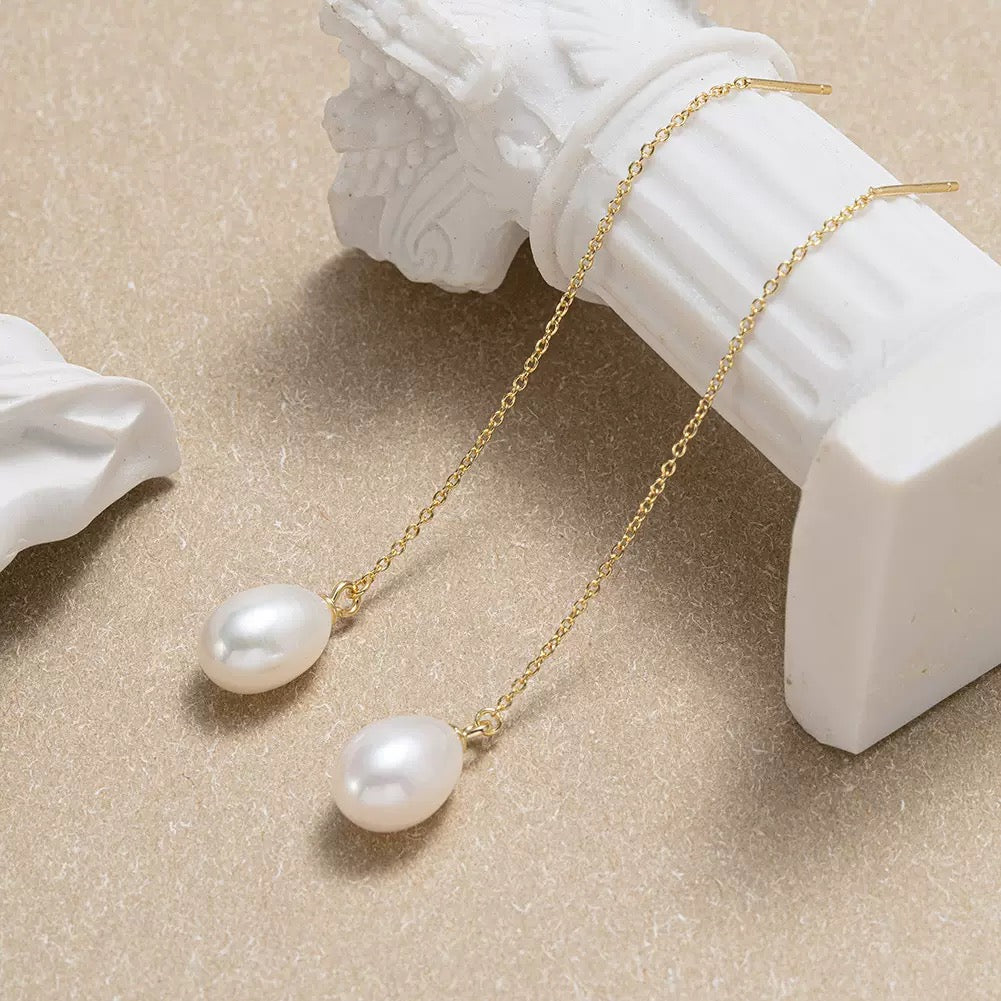 Whisper Thread – Freshwater Pearl & Vermeil Chain Earrings