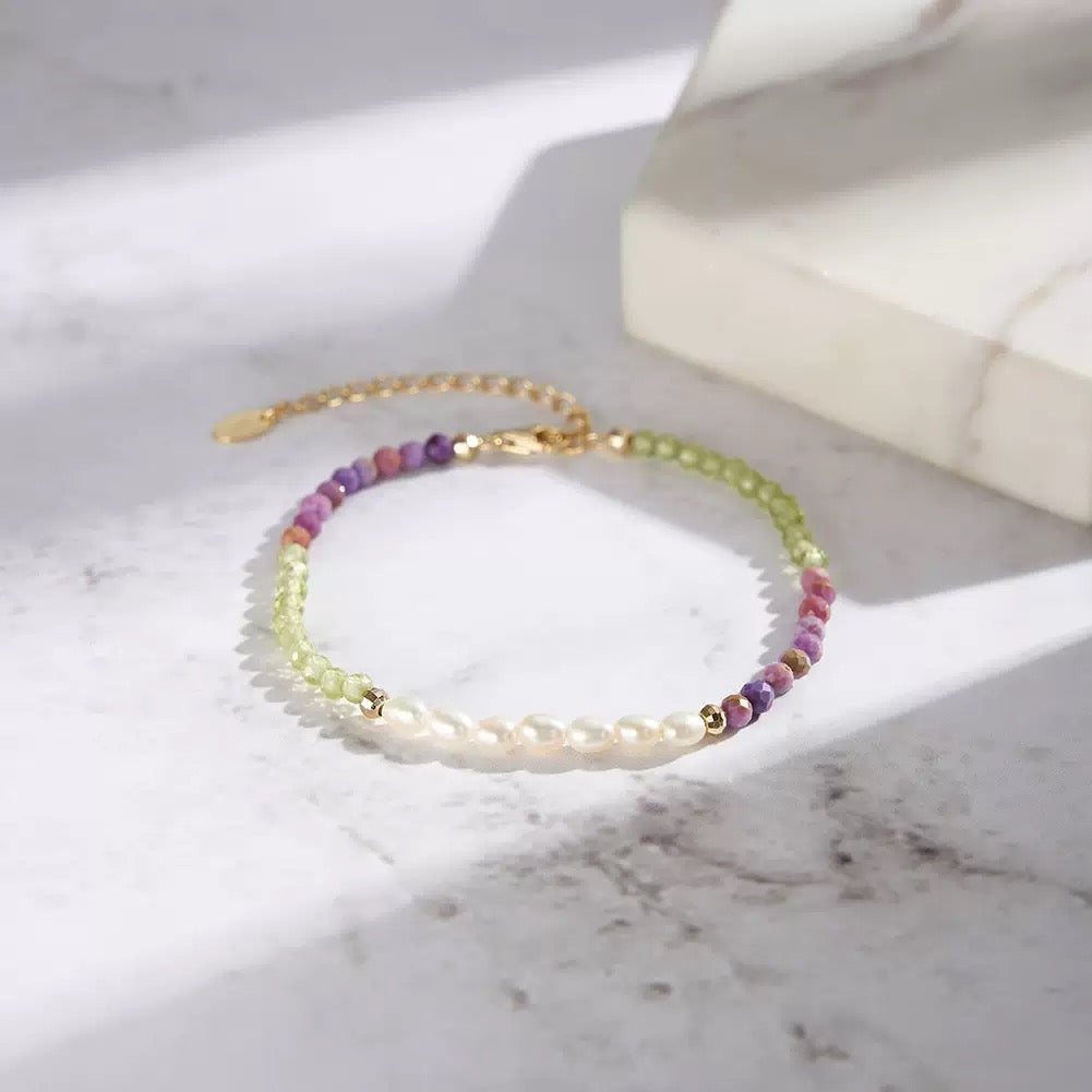 Celestial Trio – Freshwater Pearl, Lepidolite & Peridot Vermeil Bracelet | Energy Stone Series