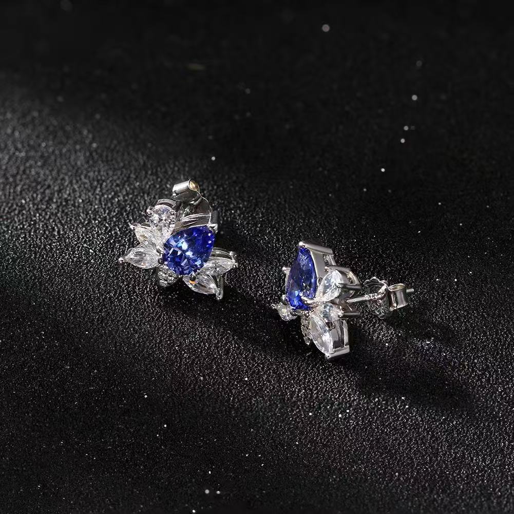 Radiant Blossom – Blue Sapphire & CZ Stud Earrings