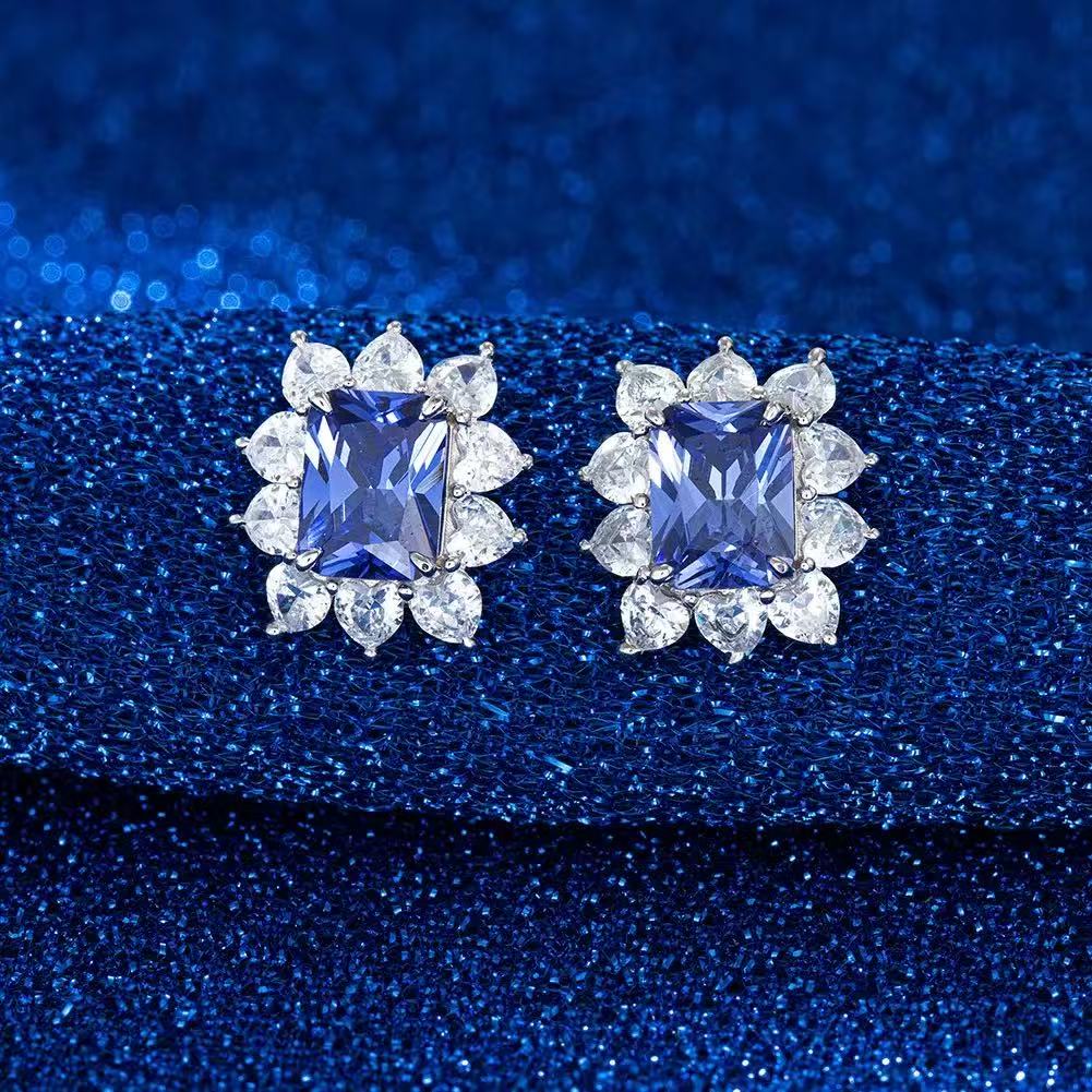 Royal Glow – Sterling Silver & Blue Tanzanite Halo Stud Earrings
