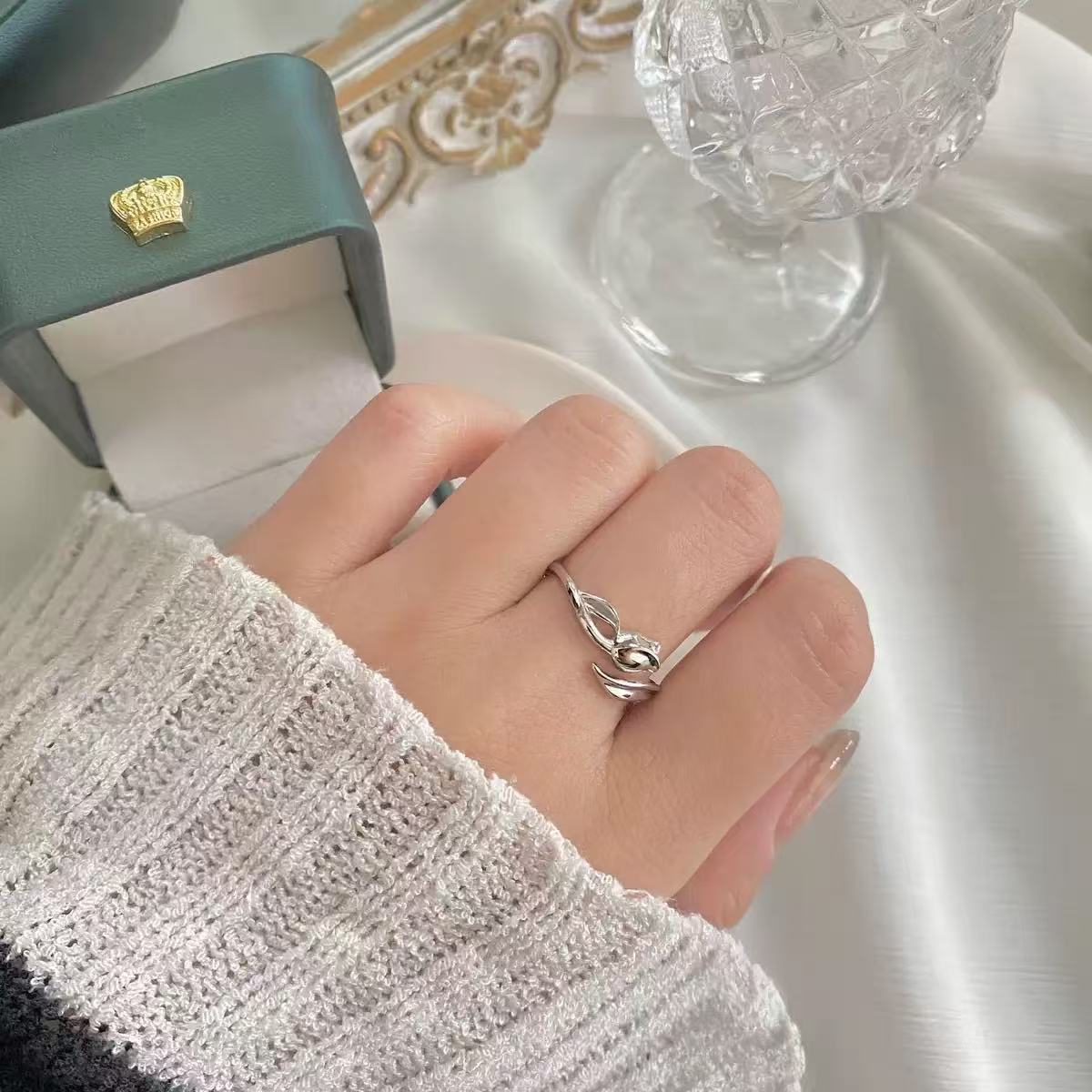 Tulip Serenity – Sterling Silver Adjustable Tulip Rings Jewelry