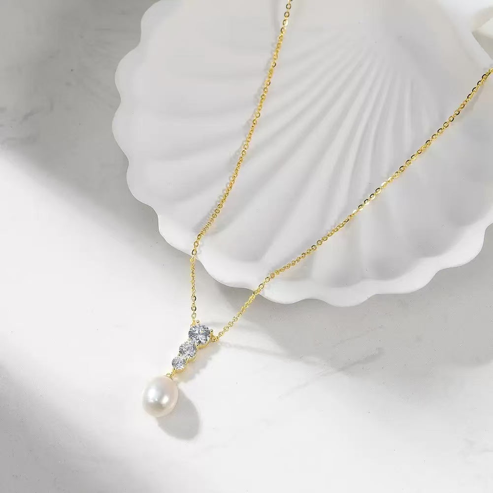 Pearl Drop Trio Necklace
