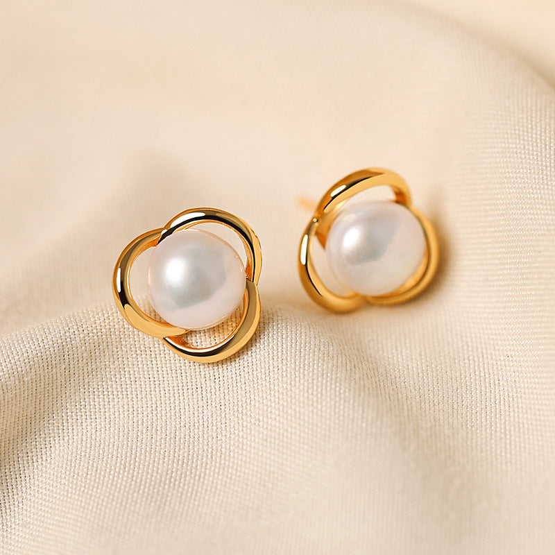 Orbit Bloom – Freshwater Pearl Stud Earrings