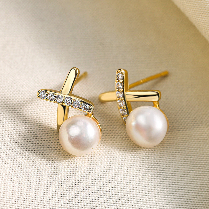 FASHION STYLE STUD EARRINGS PEARL