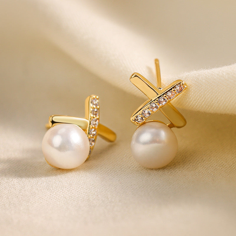 FASHION STYLE STUD EARRINGS PEARL