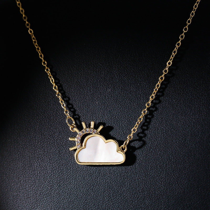 CLOUD-SHAPED NECKLACE