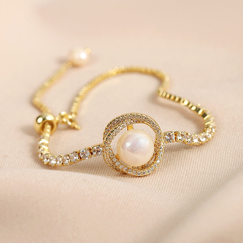 CLASSIC STYLE BRACELET PEARL