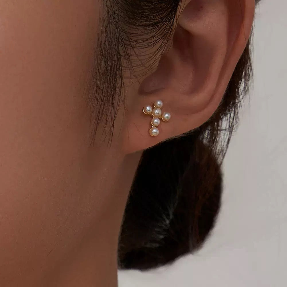 Sacred Light –  Freshwater Pearl & Vermeil Cross Stud Earrings