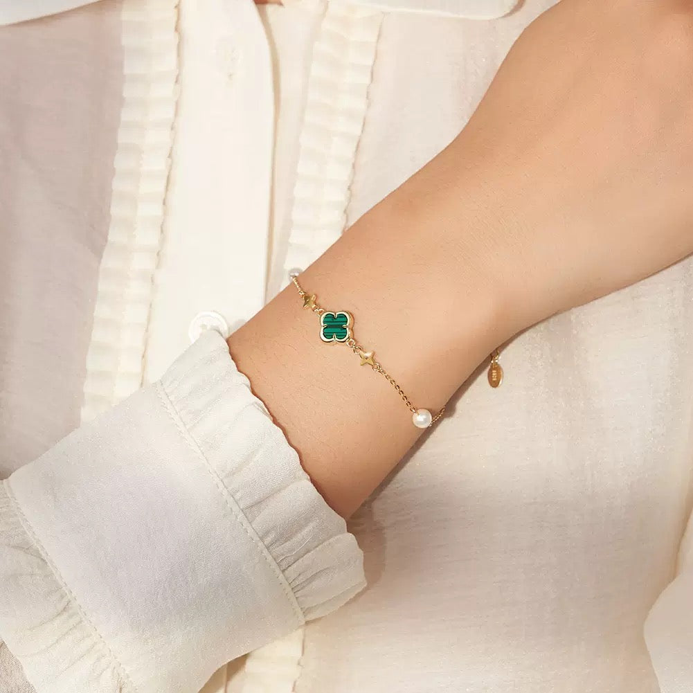 Lucky Bloom – Malachite & Pearl Star Vermeil Bracelet