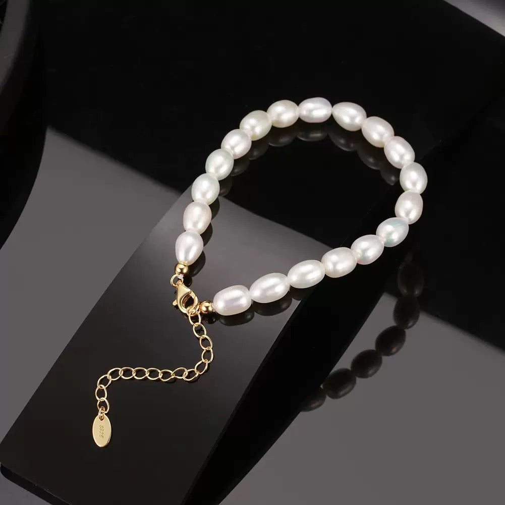Pure Aura – Freshwater Pearl Vermeil Bracelet