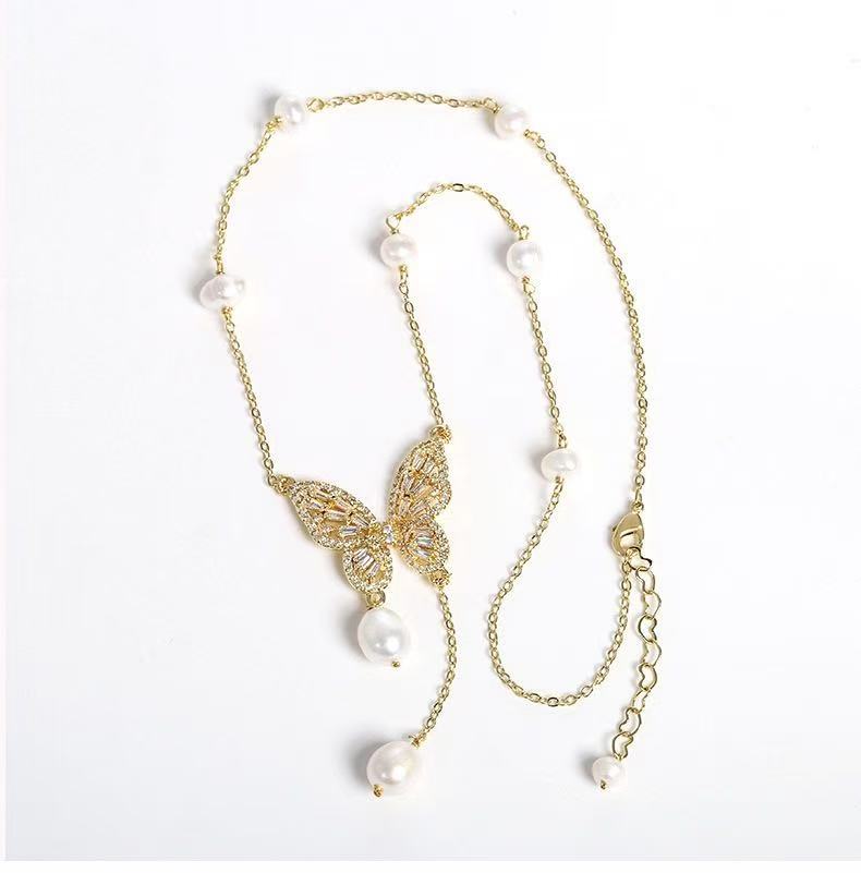 Flutter Grace – Pearl Butterfly Pendant Necklace