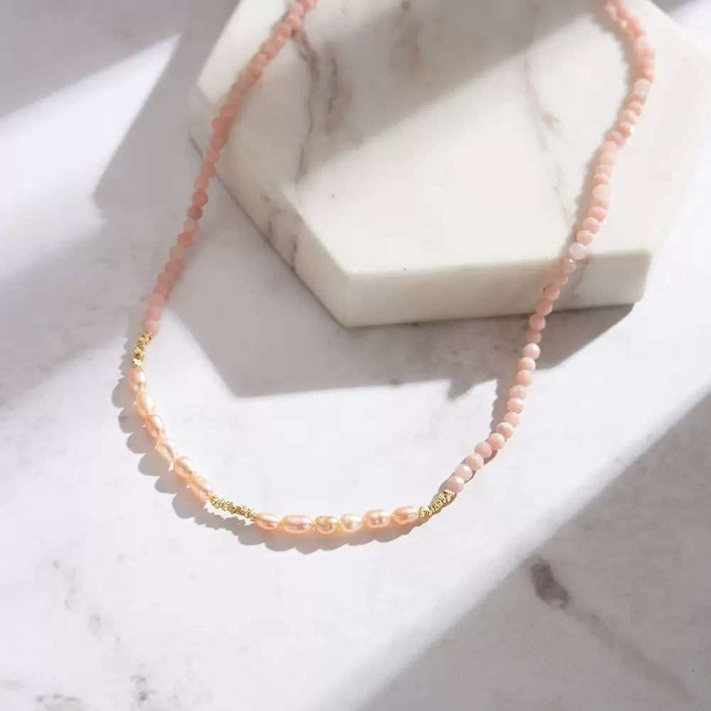 Blush Aura – Freshwater Pearl & Rose Quartz Necklace | Energy Stone Series