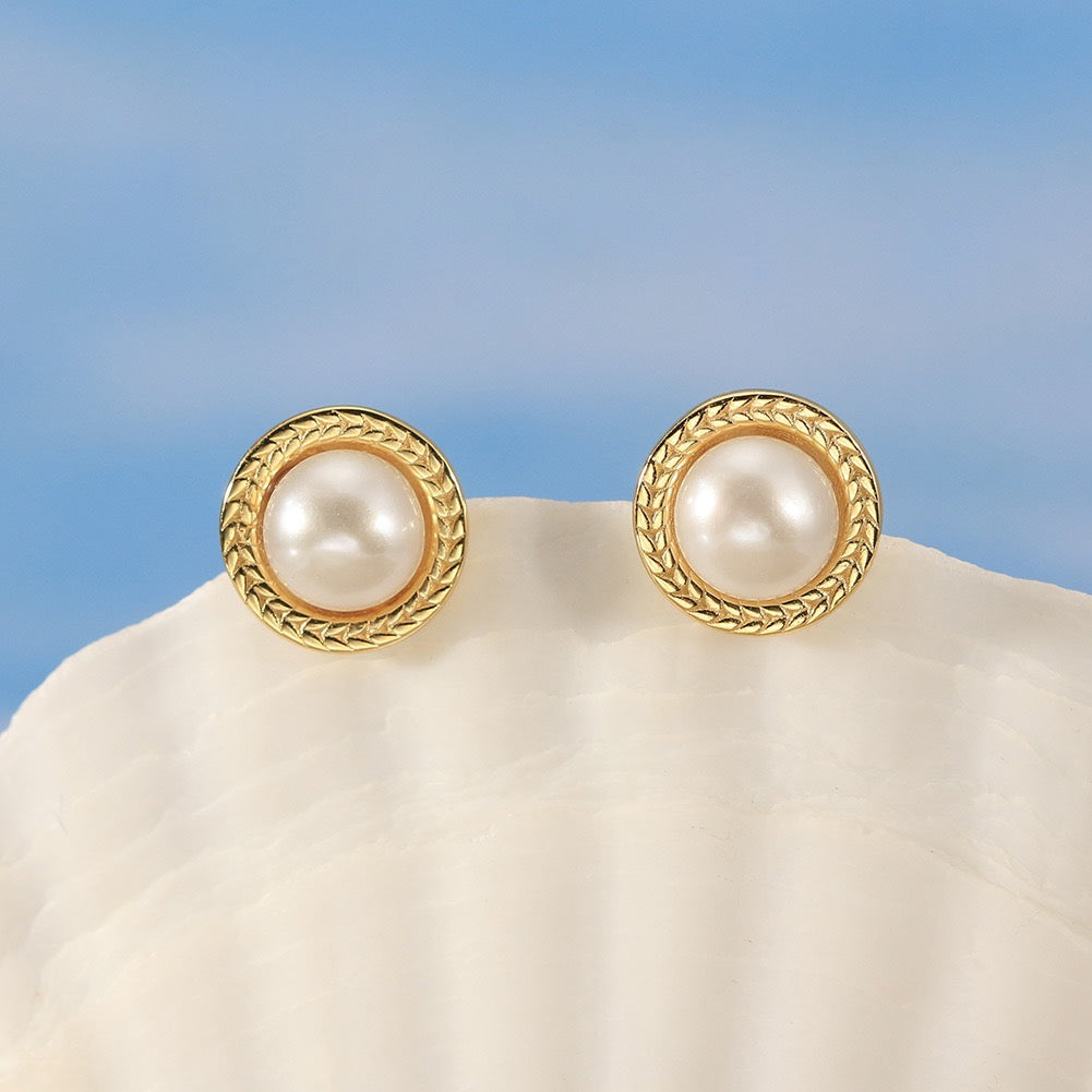 Vintage Halo – Freshwater Pearl & Vermeil Stud Earrings