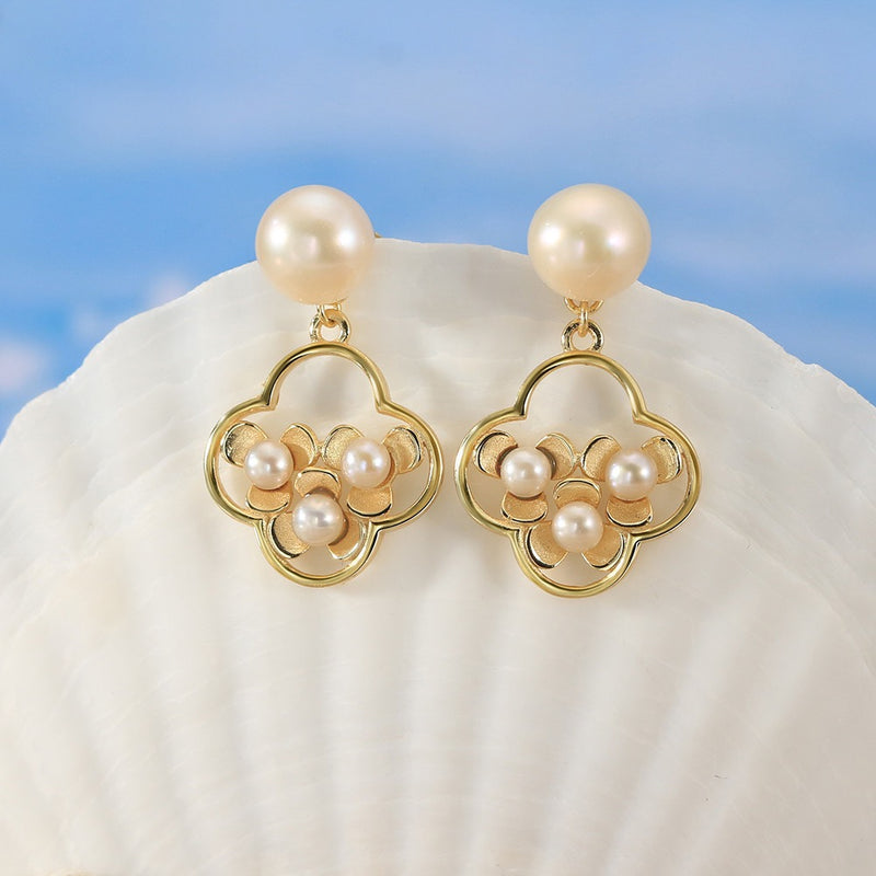 Petal Charm – Freshwater Pearl & Vermeil Clover Drop Earrings