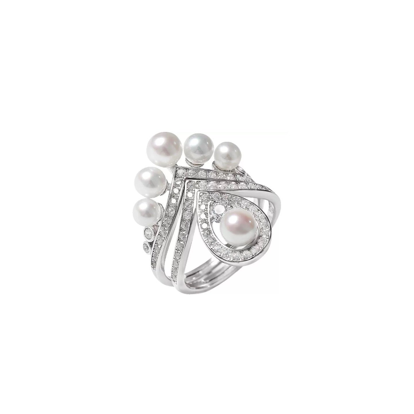 Radiant Veil – Twin Layer Pearl Ring