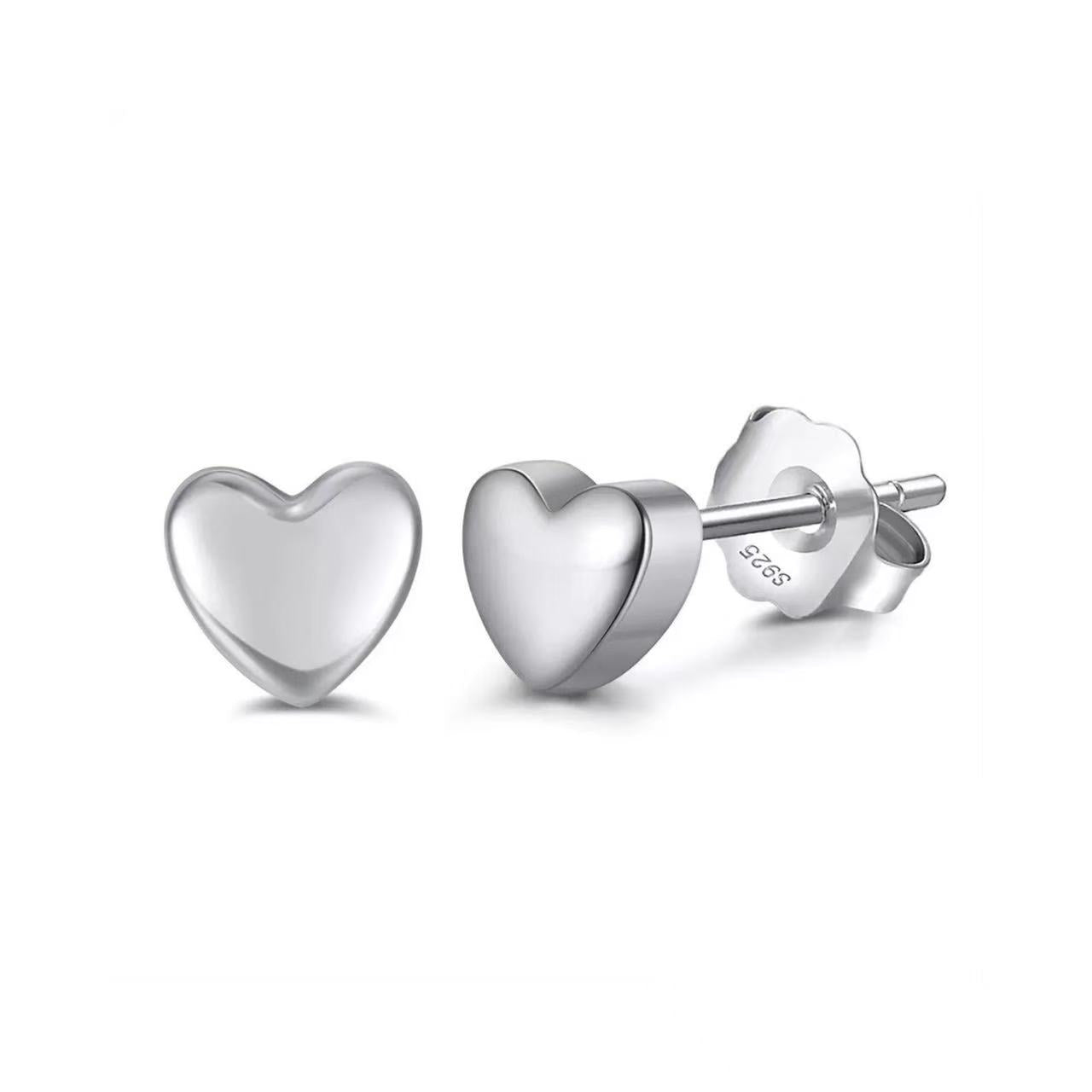 Minimalist Heart Stud Earrings – Sterling Silver or Gold Vermeil