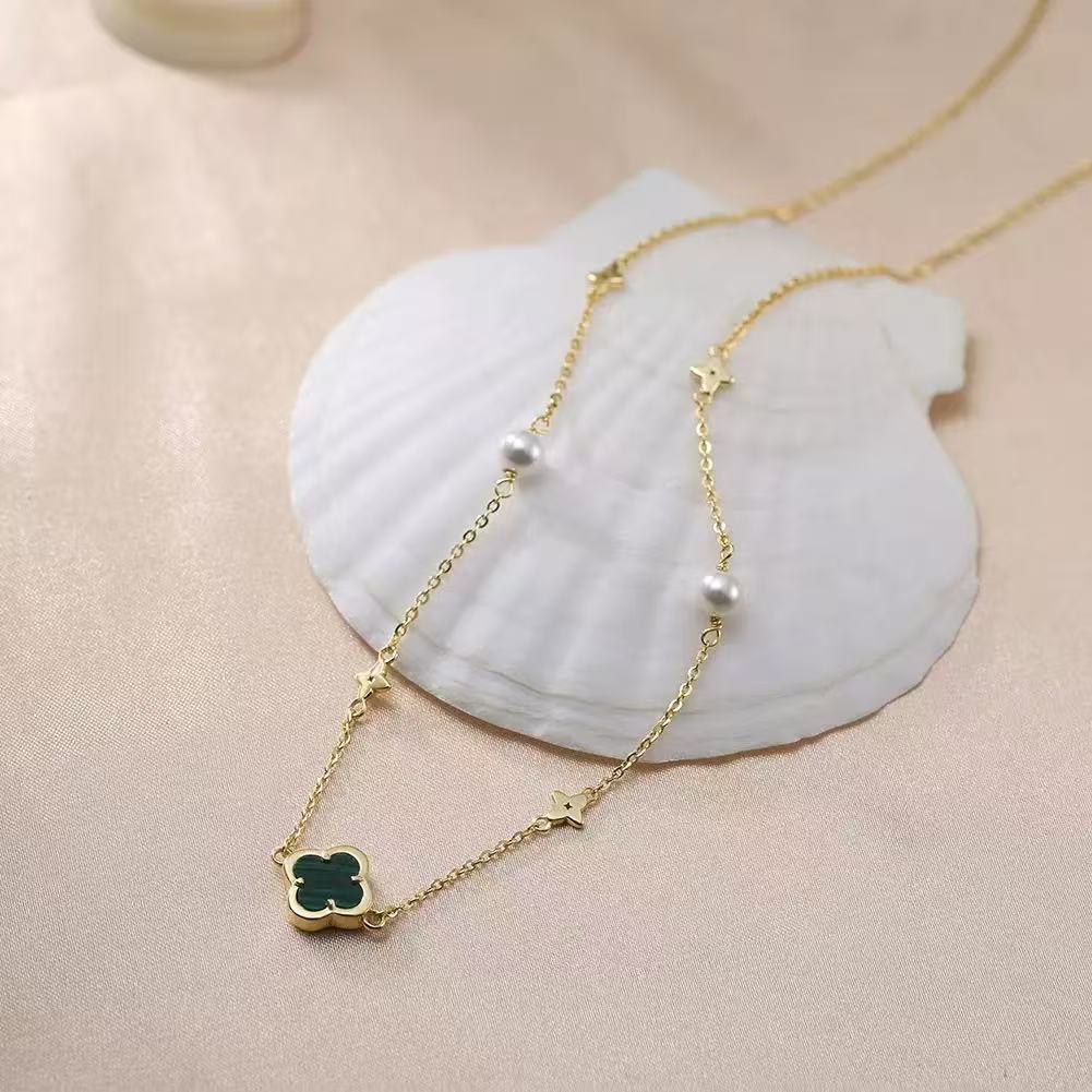 Clover Malachite & Pearl Pendant Necklace – Sterling Silver or Gold Plated