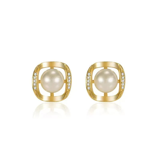 Timeless Glow – Freshwater Pearl & Vermeil Square Frame Stud Earrings