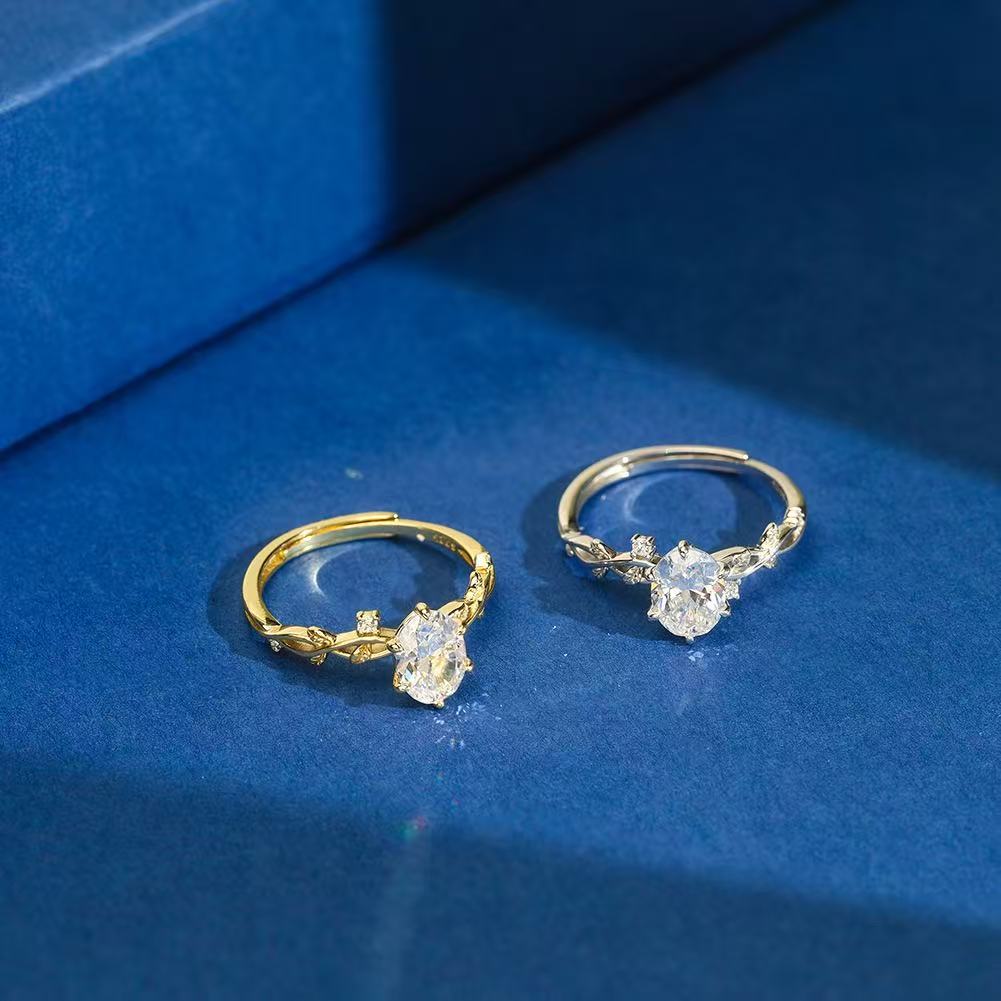 Blooming Elegance – Zircon & Sterling Silver Leaf Ring (Gold & Silver Options)