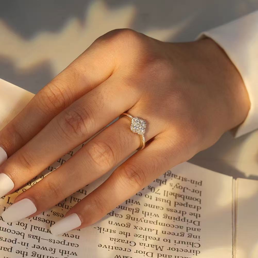 Floral Radiance – Gold & Silver Sterling Silver Cubic Zirconia Cluster Ring