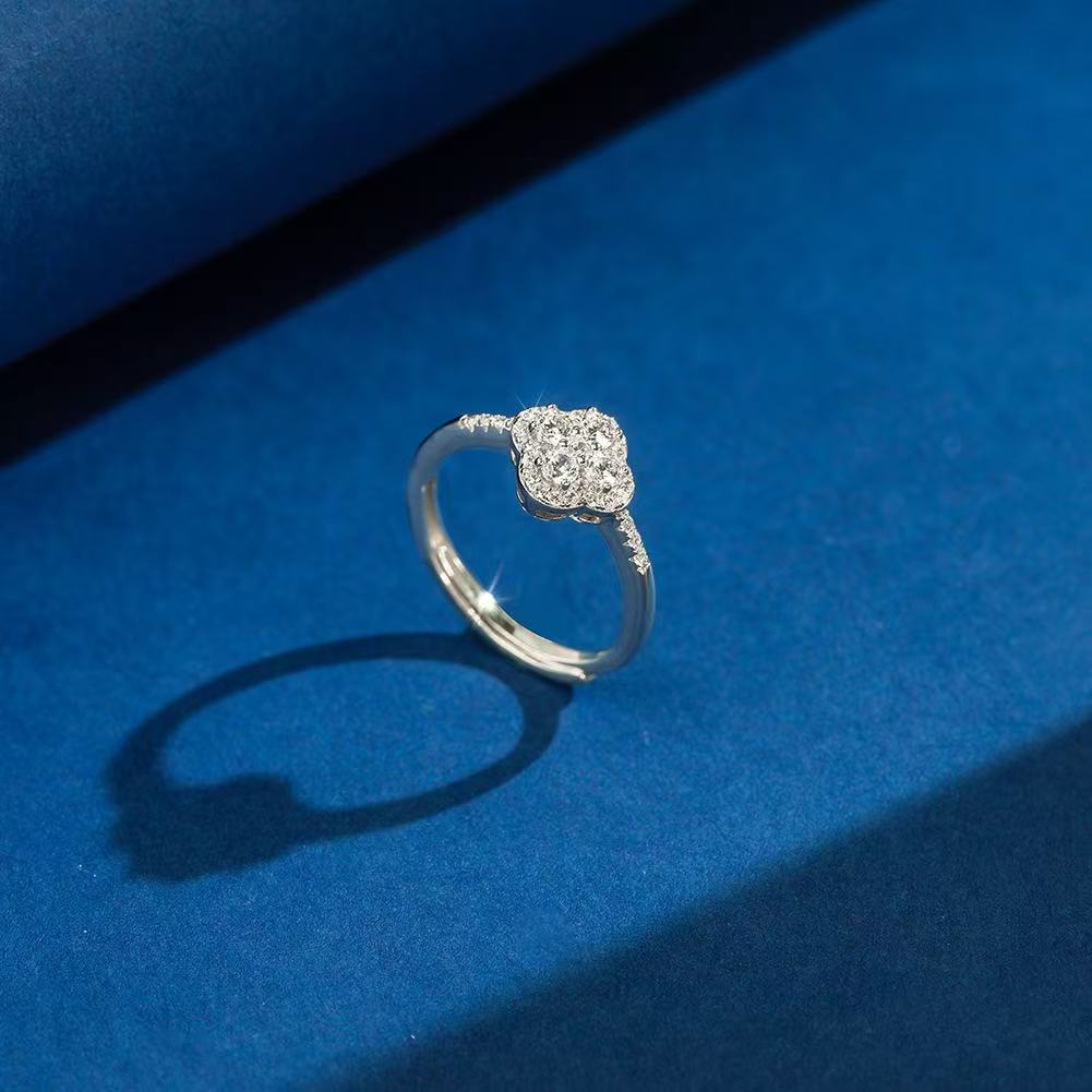 Floral Radiance – Gold & Silver Sterling Silver Cubic Zirconia Cluster Ring