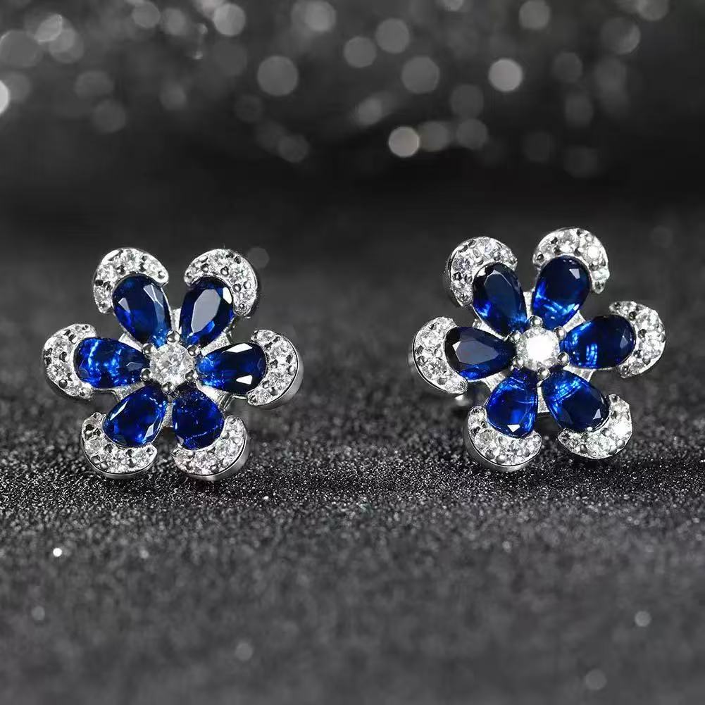 Floral Elegance – Sapphire & Sterling Silver Flower Stud Earrings