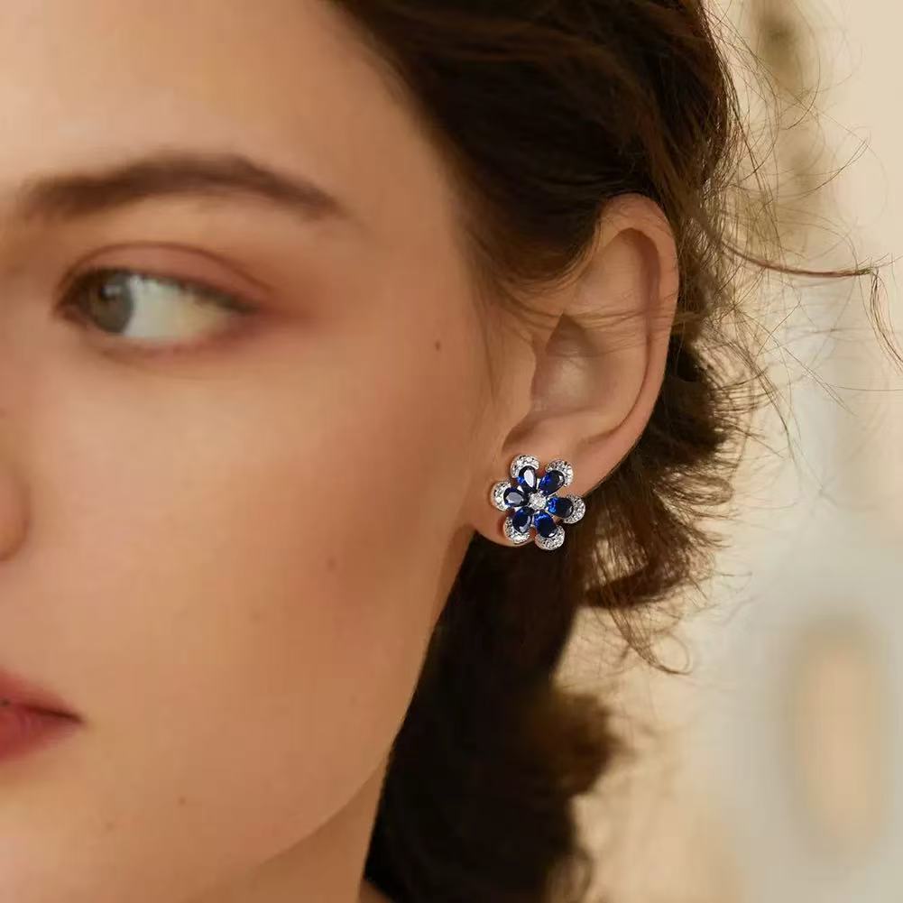 Floral Elegance – Sapphire & Sterling Silver Flower Stud Earrings