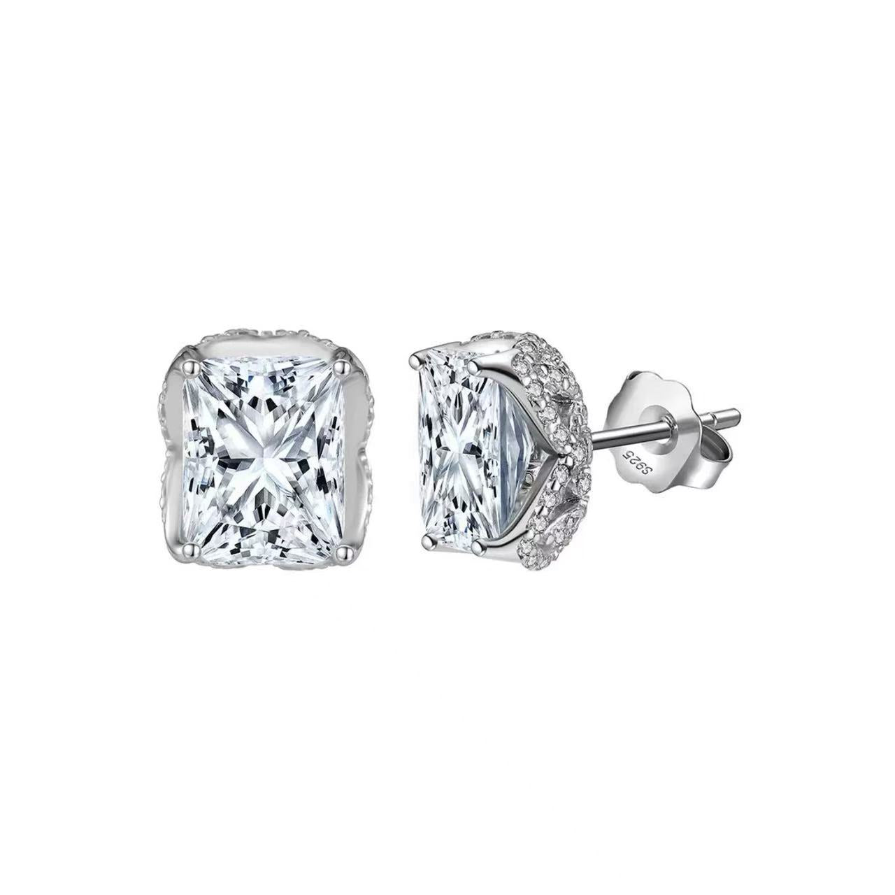 Eternal Radiance – Sterling Silver & 8A Cubic Zirconia Halo Stud Earrings