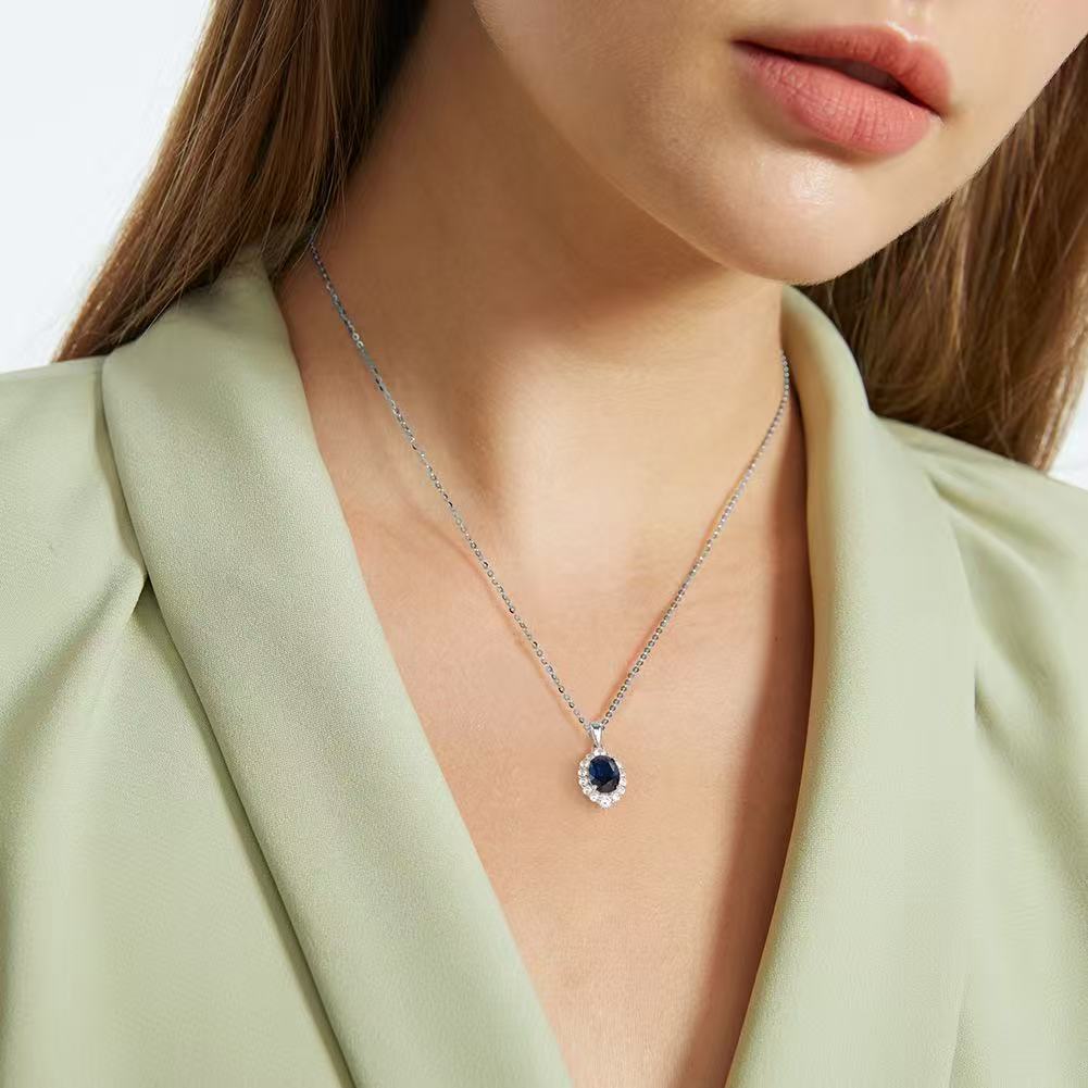 Royal Halo – Sterling Silver & Sapphire Oval Pendant Necklace