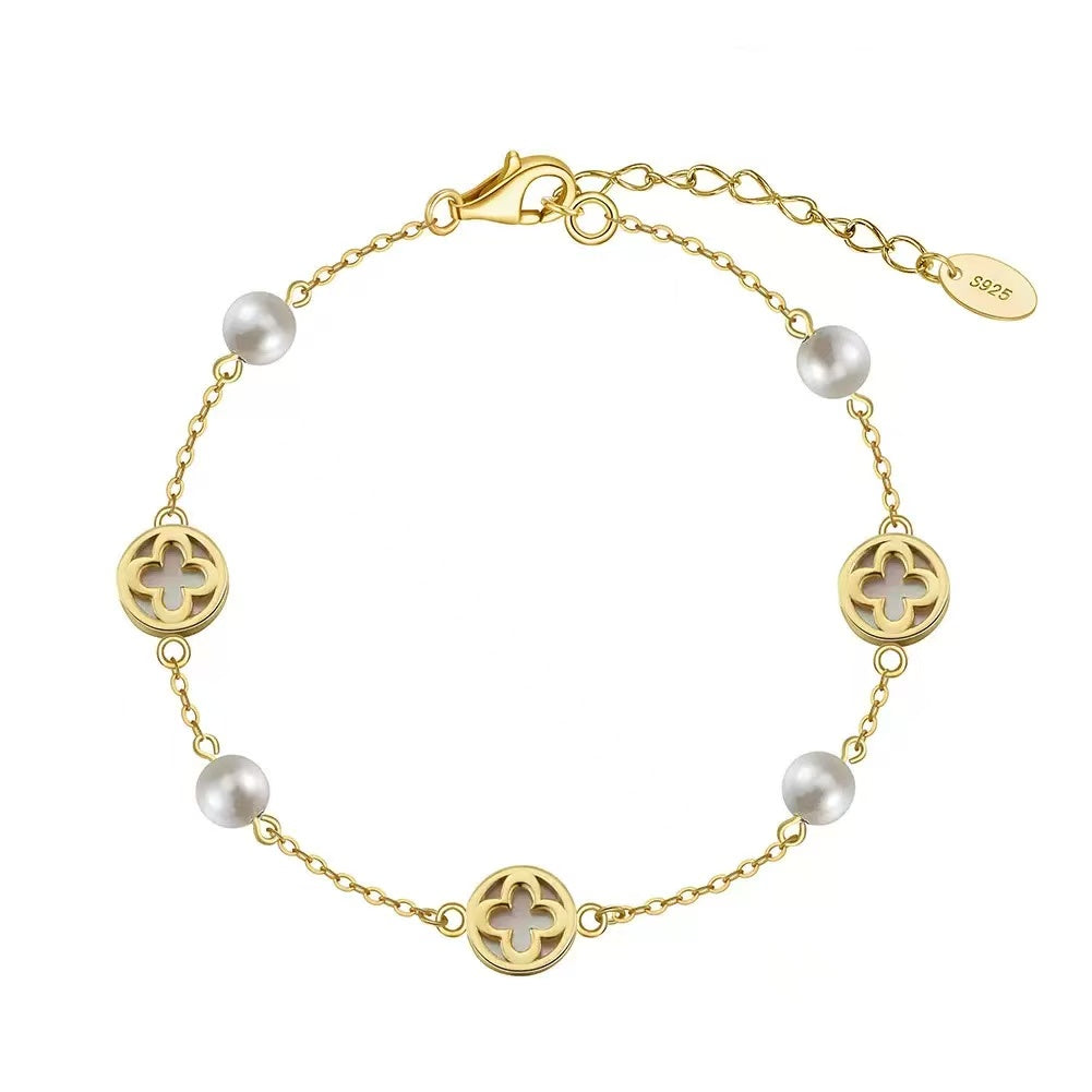 Four-Leaf Clover Mother of Pearl & Freshwater Pearl Bracelet