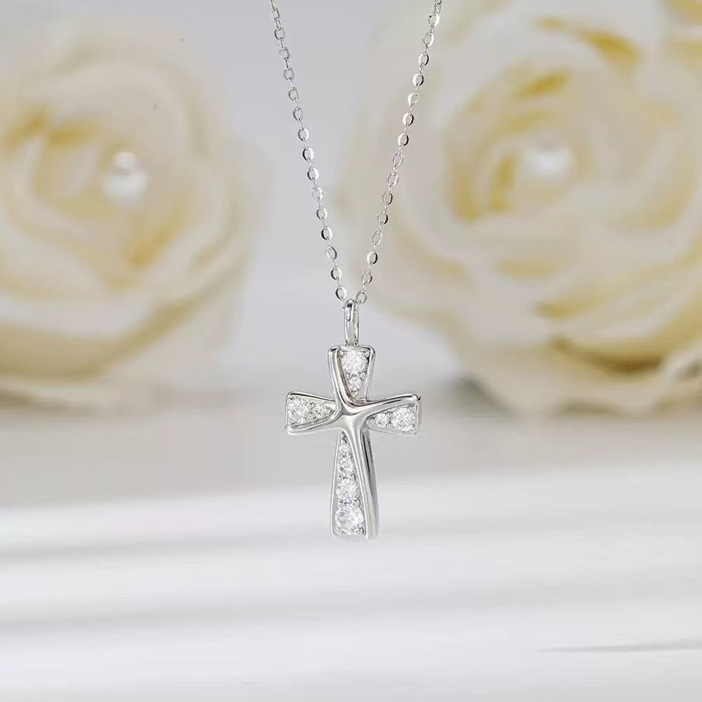 Cross Sparkle Pendant Necklace – Sterling Silver or Gold Plated