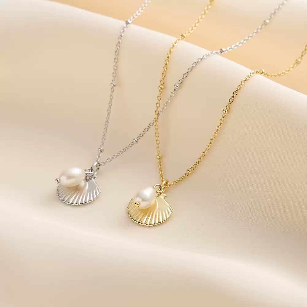 Seashell Natural Pearl Necklace – 925 Sterling Silver Gold-Plated