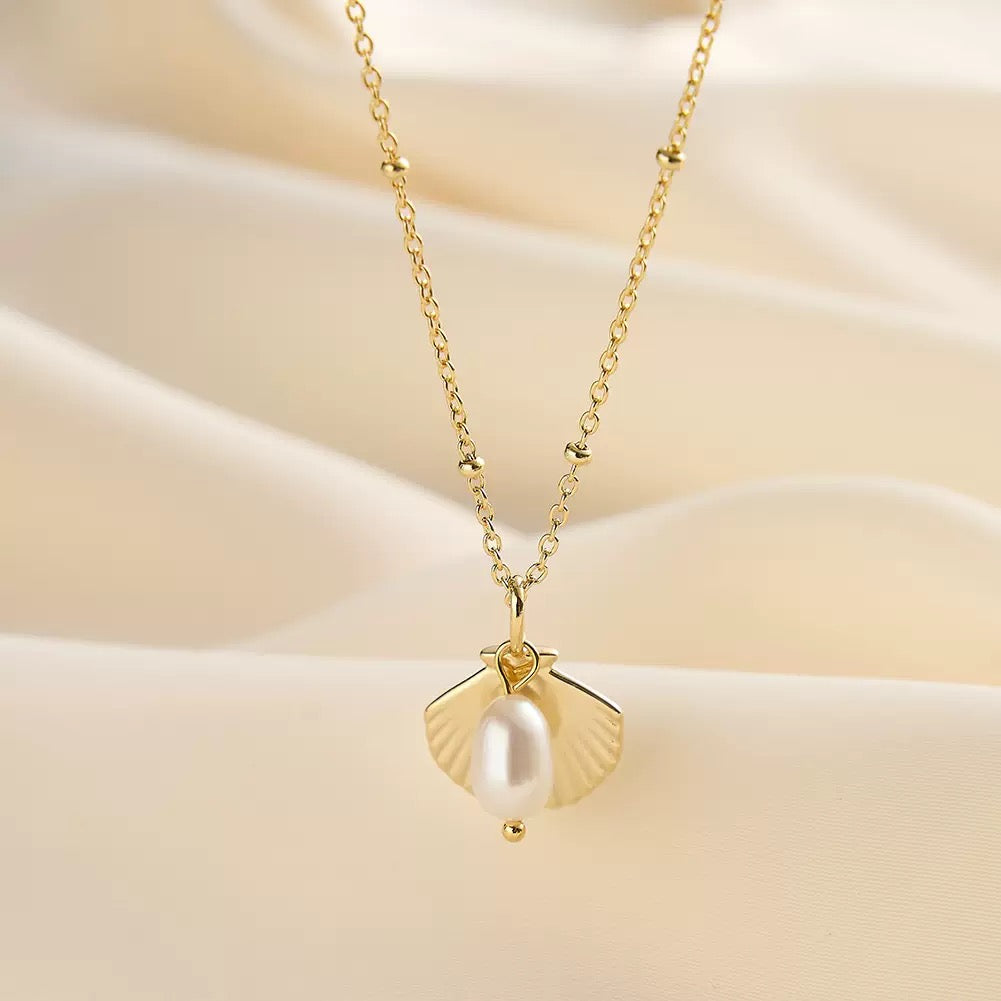 Seashell Natural Pearl Necklace – 925 Sterling Silver Gold-Plated