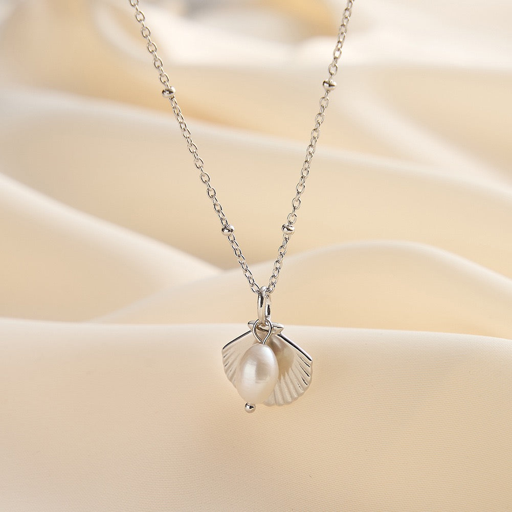 Seashell Natural Pearl Necklace – 925 Sterling Silver Gold-Plated