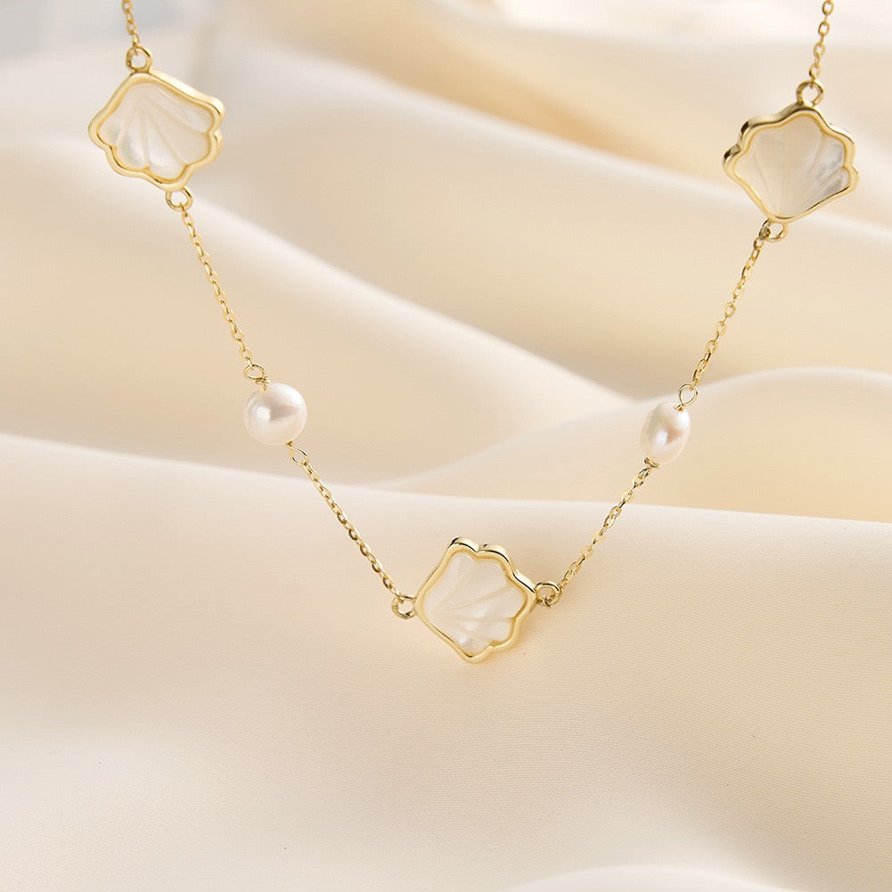 Shell Mother-of-Pearl & Freshwater Pearl Station Necklace