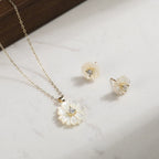 Shell Flower Pearl Stud Earrings Stud Earrings