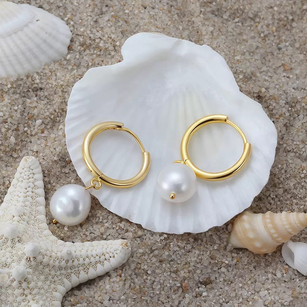 Lumi Pearl Drop – Gold Vermeil Hoop Earrings