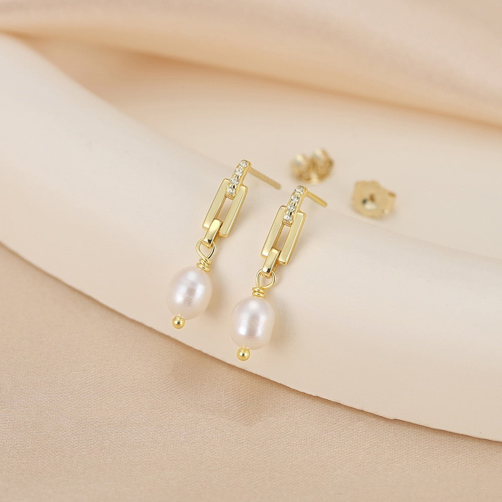 Celeste Link Pearl – Gold Vermeil Drop Earrings