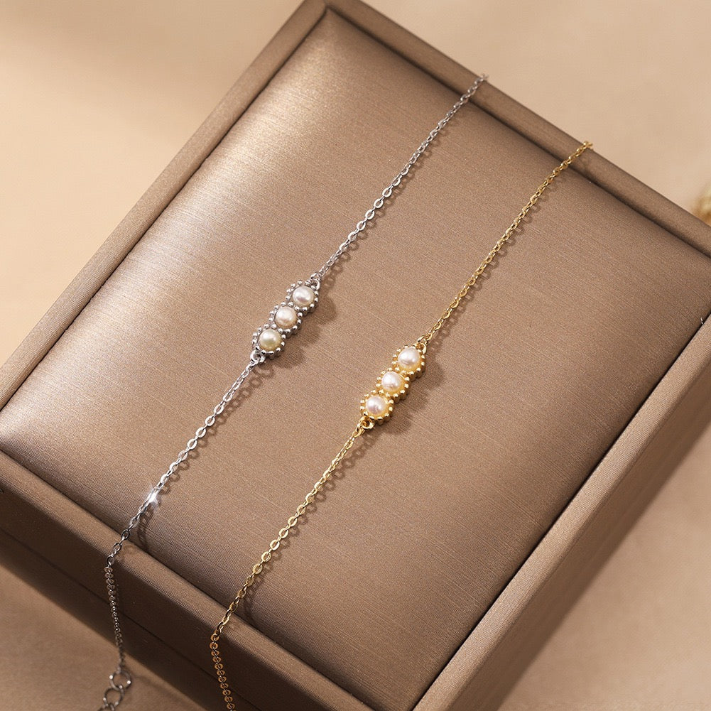 Triple Pearl Balance – Gold Vermeil Bracelet