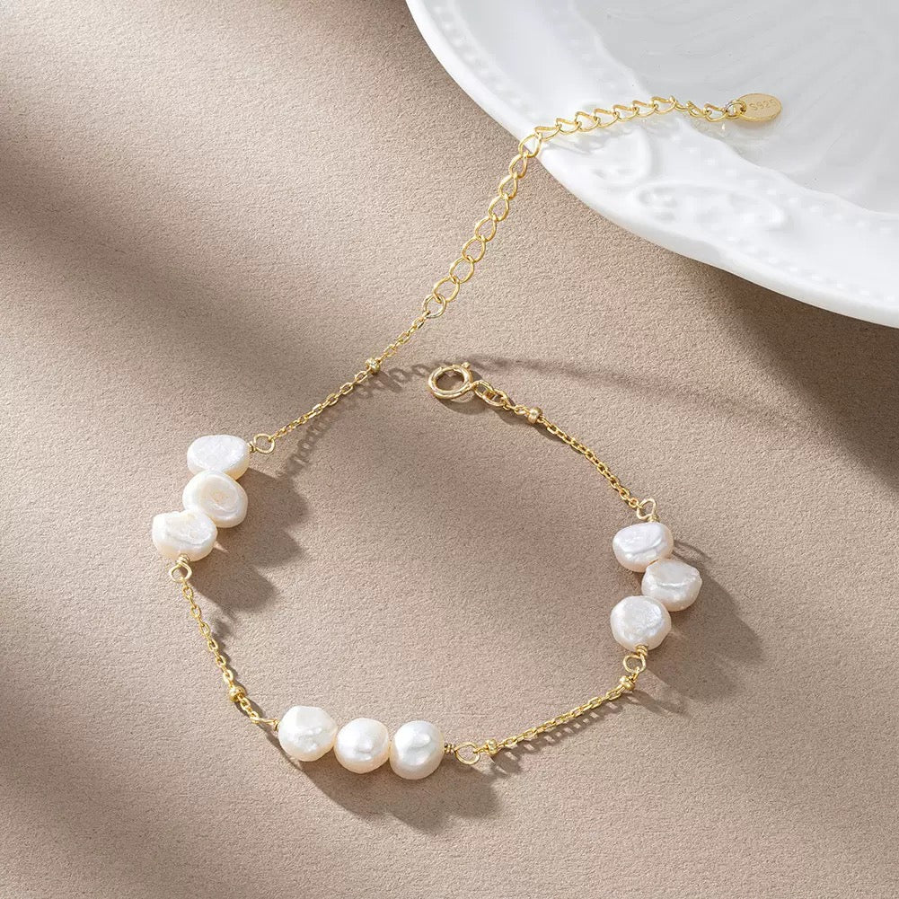 Stellar Drift – Freshwater Pearl Vermeil Bracelet