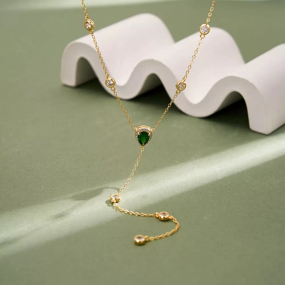 Green Teardrop Lariat Necklace