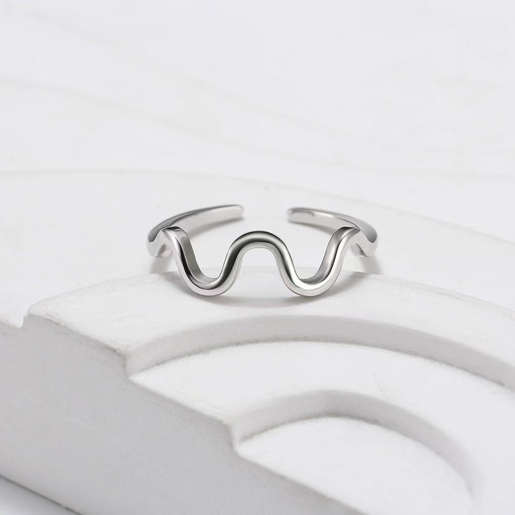 Freeform Wave Adjustable Ring