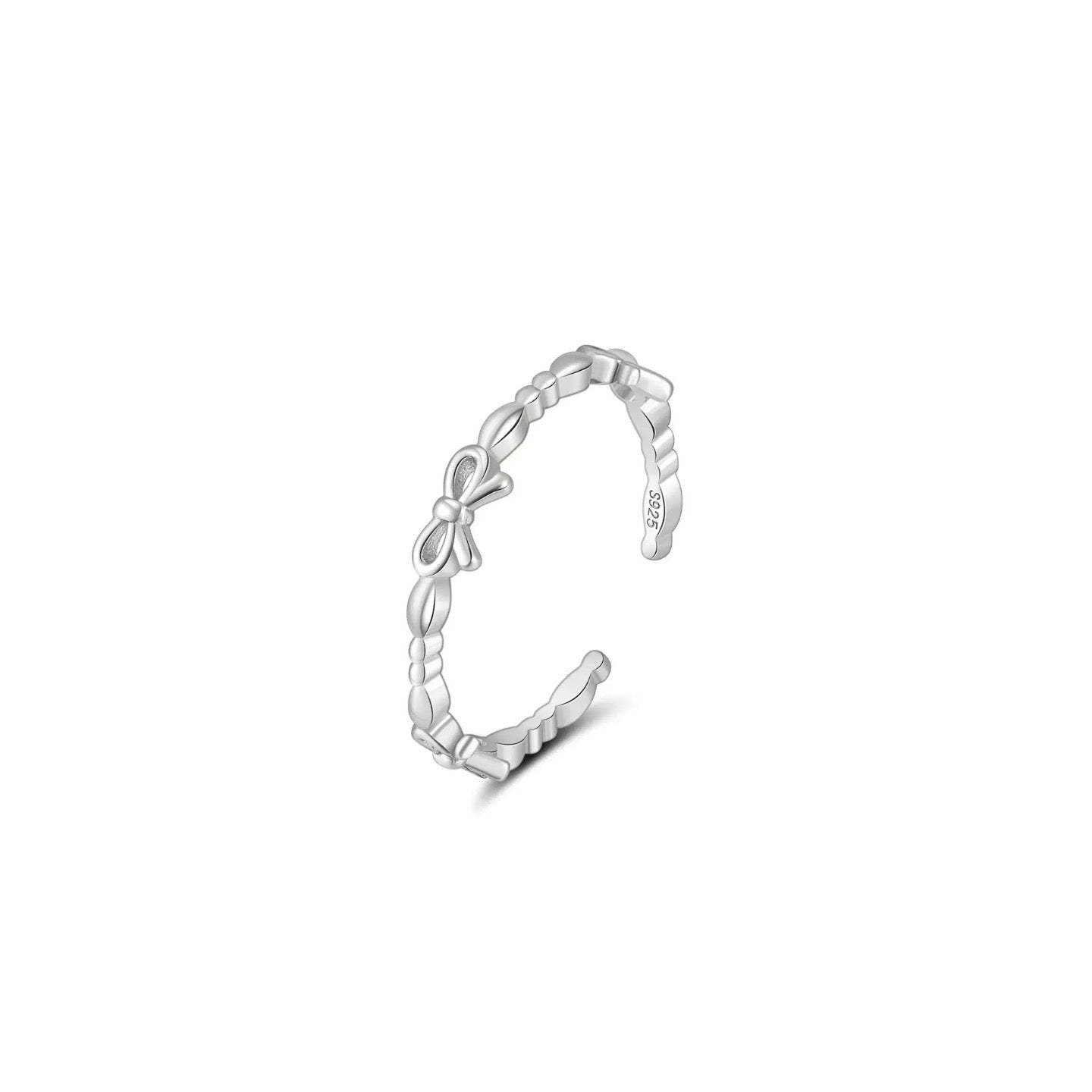 Petite Ribbon Twist Adjustable Ring