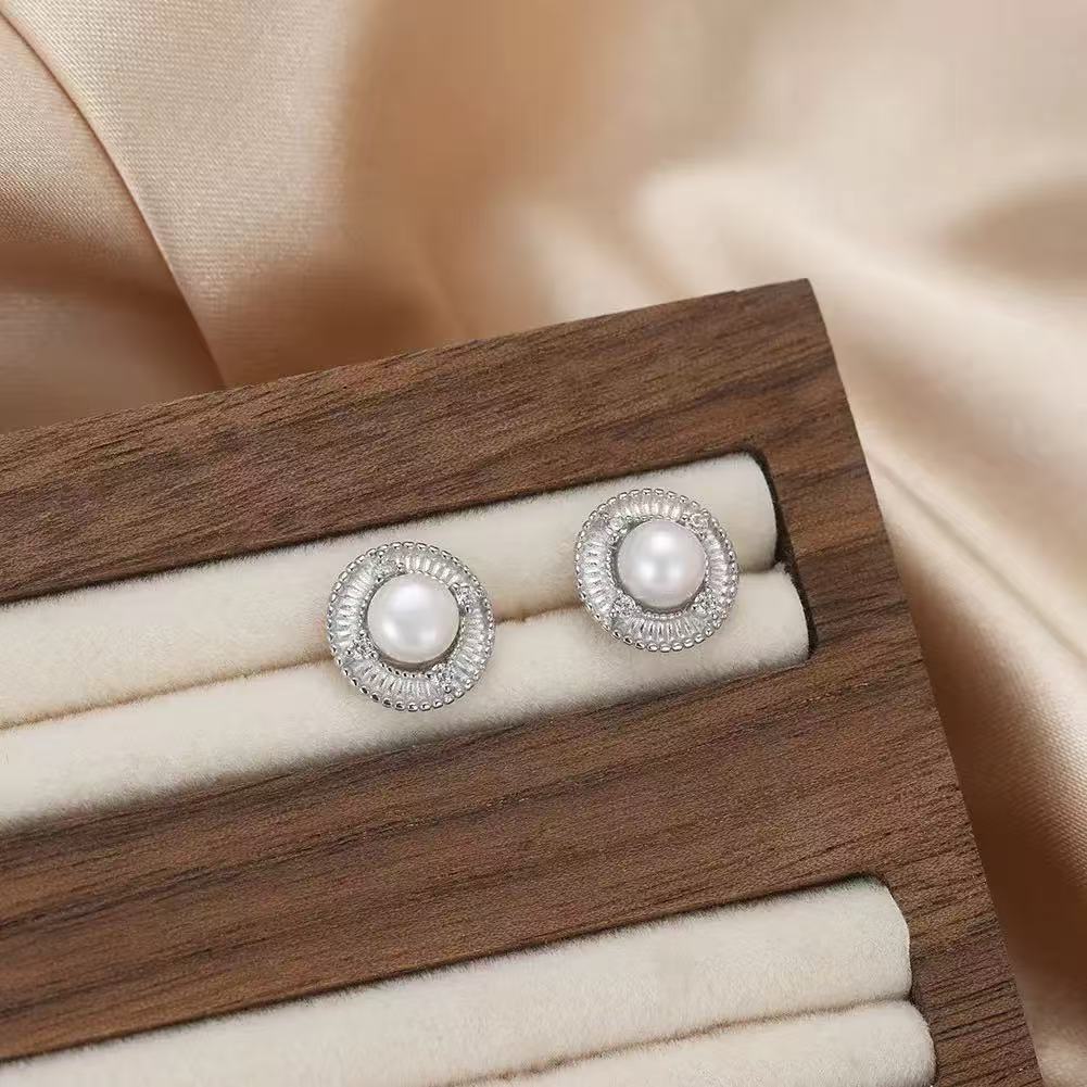 Pearl Halo Stud Earrings