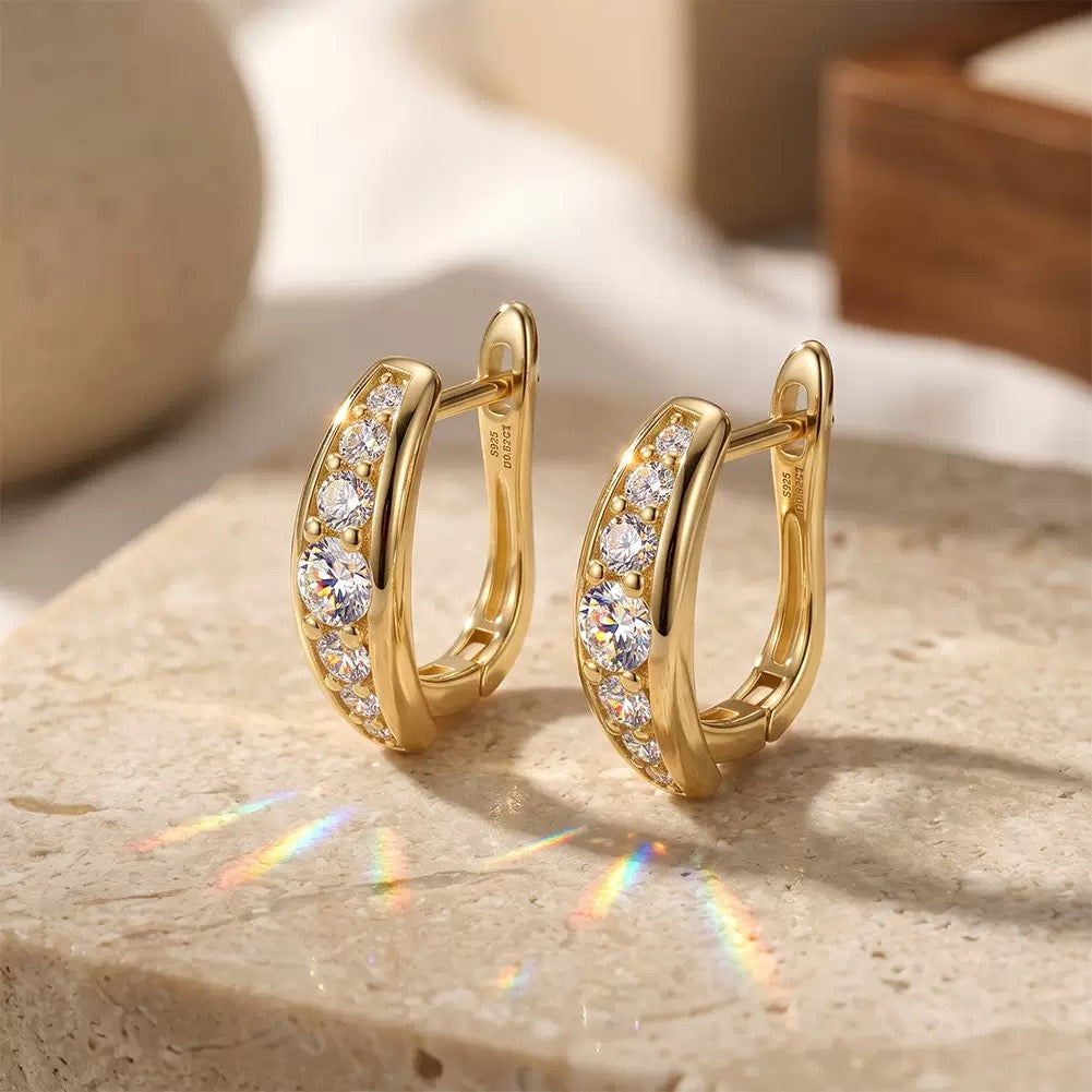 Graduated Moissanite Huggie Hoops – image 5