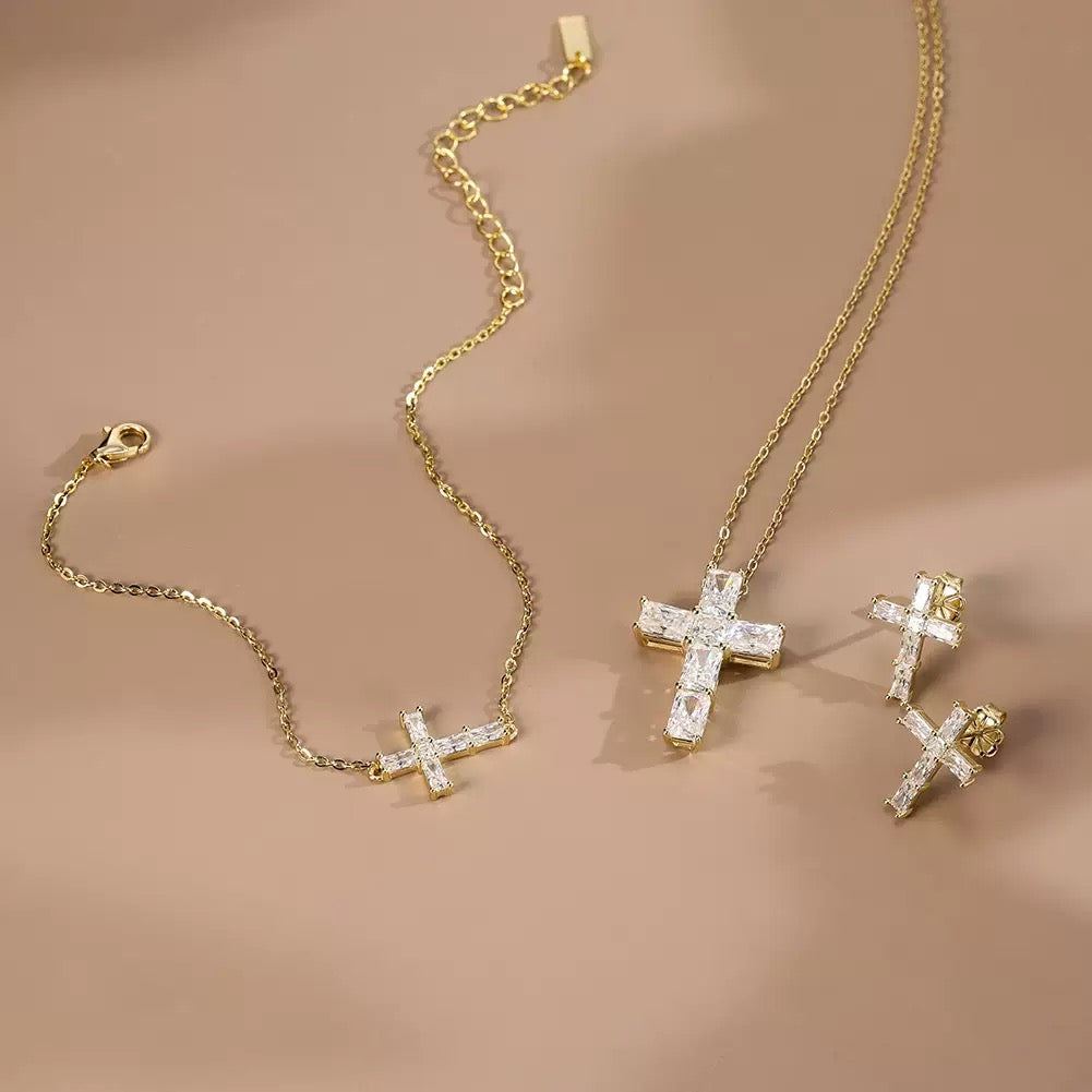 Cross Moissanite Chain Bracelet 5 view