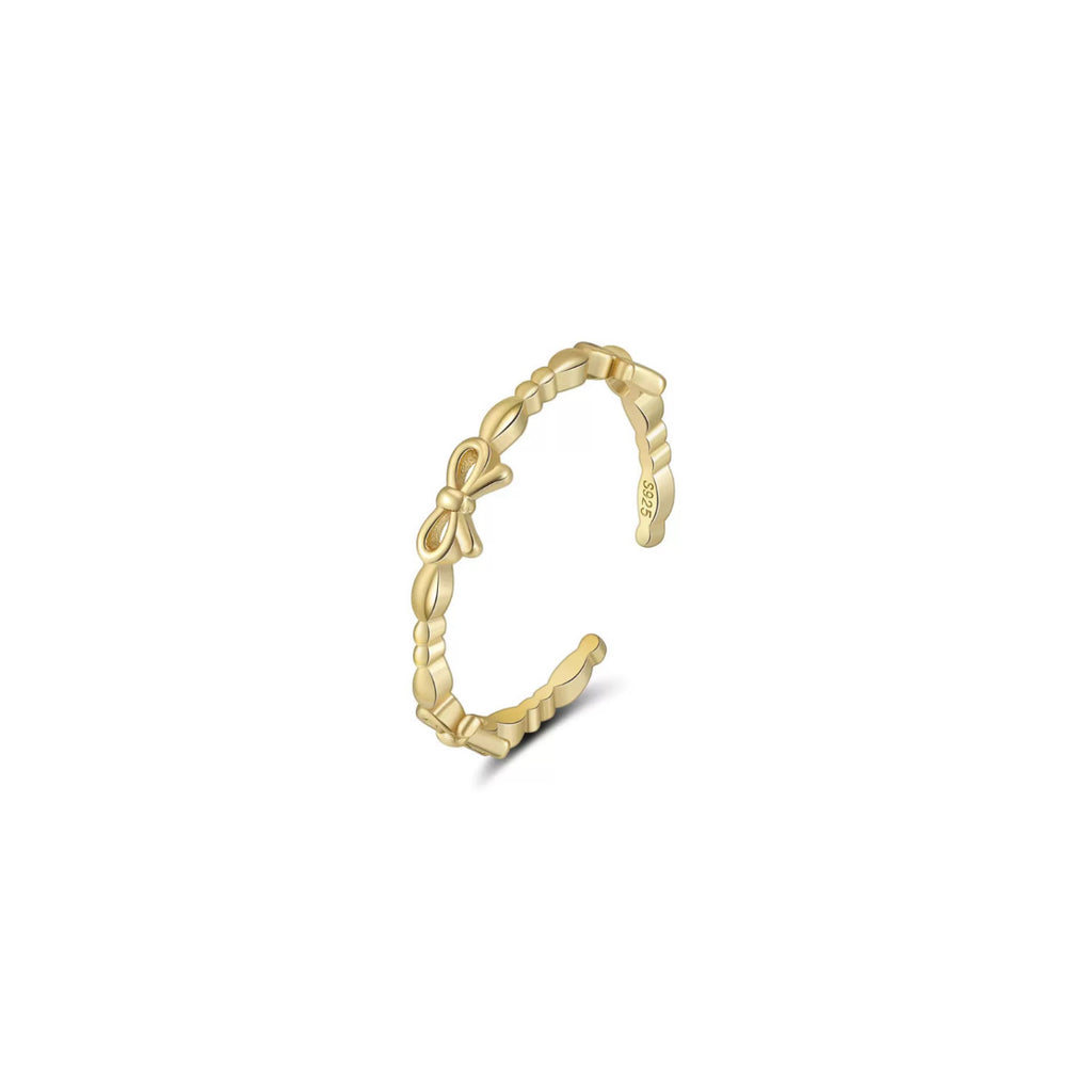 Petite Ribbon Twist Adjustable Ring